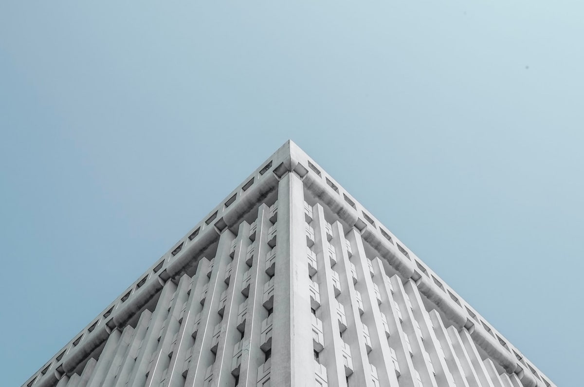 2.5亿狂砸太震撼！切尔西挖角巴萨，能否一举瓦解对手？